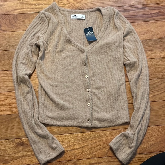 ☀️NWT Hollister Cardigan Medium Tan - Picture 2 of 4